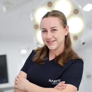 Gizem, Junior Hairtechnician bij Hairtec Haarkliniek