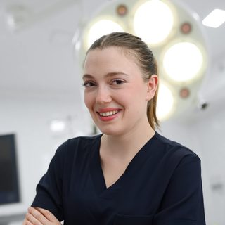 Melisa, Junior Hairtechnician bij Hairtec Haarkliniek