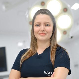 Yagmur, Teamleider Hairtechnicians bij Hairtec Haarkliniek